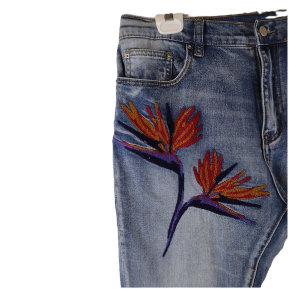 MNMI Embroidered Women's Blue Denim Jeans Size 36x33 - Picture 3 of 11